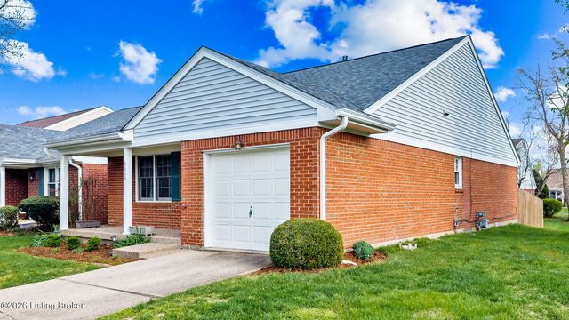 8800 Doe Run Ct, Louisville, KY 40242