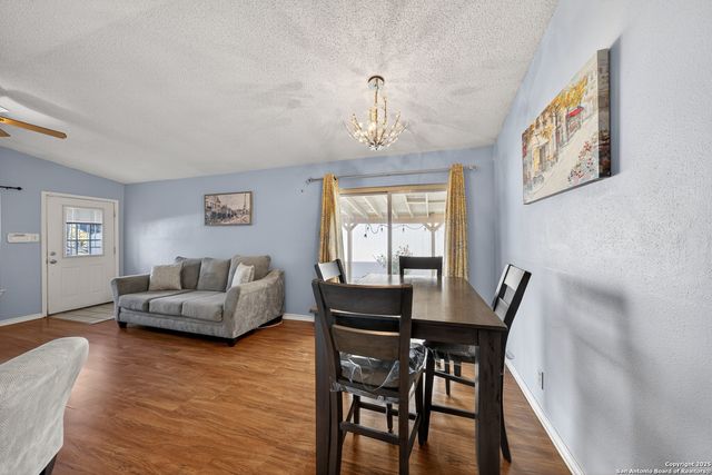 9714 Valley Crest, San Antonio, TX 78250