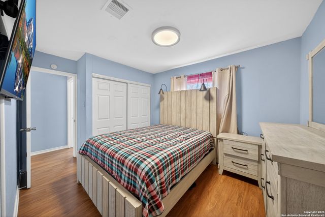 9714 Valley Crest, San Antonio, TX 78250