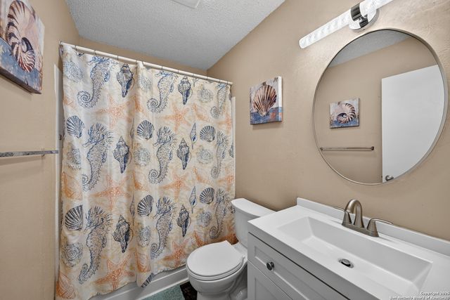 9714 Valley Crest, San Antonio, TX 78250