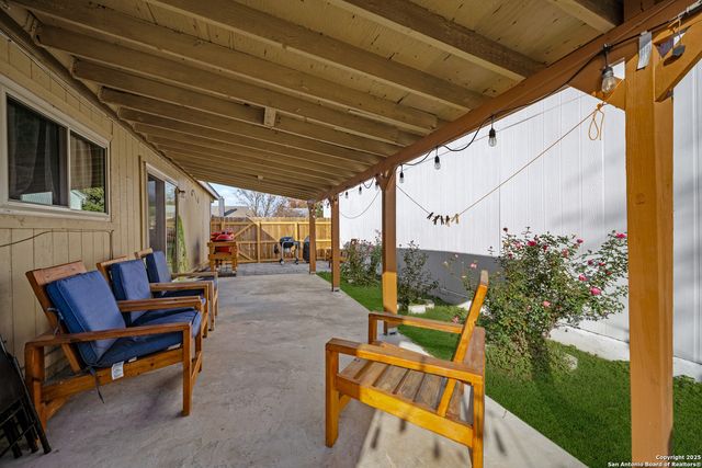 9714 Valley Crest, San Antonio, TX 78250