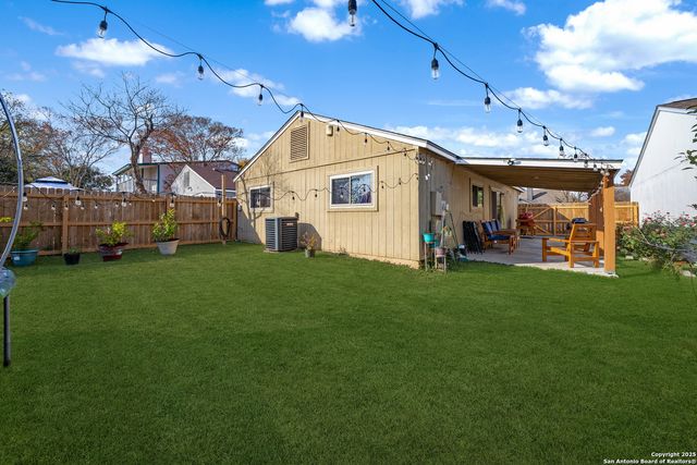 9714 Valley Crest, San Antonio, TX 78250