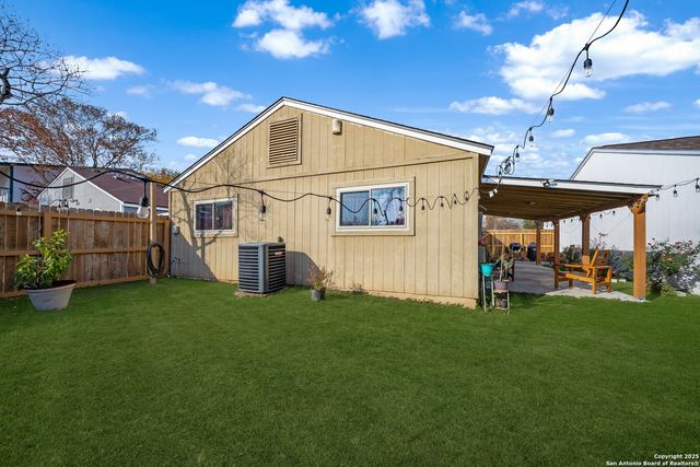 9714 Valley Crest, San Antonio, TX 78250