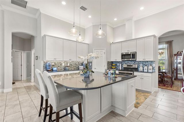 13340 FAWN LILY DRIVE, Riverview, FL 33579