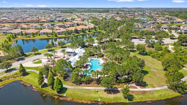 13340 FAWN LILY DRIVE, Riverview, FL 33579