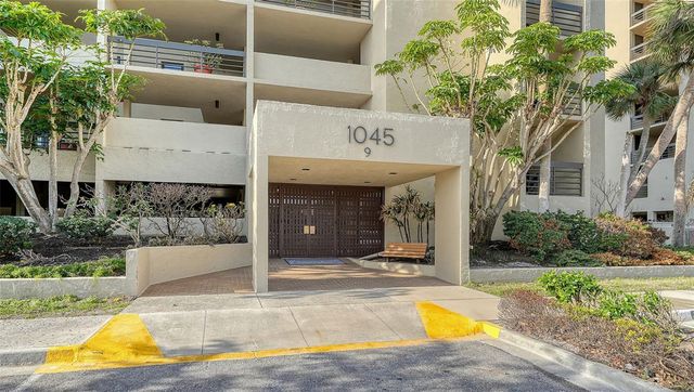1045 GULF OF MEXICO DRIVE 301, Longboat Key, FL 34228