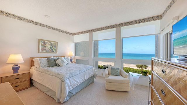 1045 GULF OF MEXICO DRIVE 301, Longboat Key, FL 34228