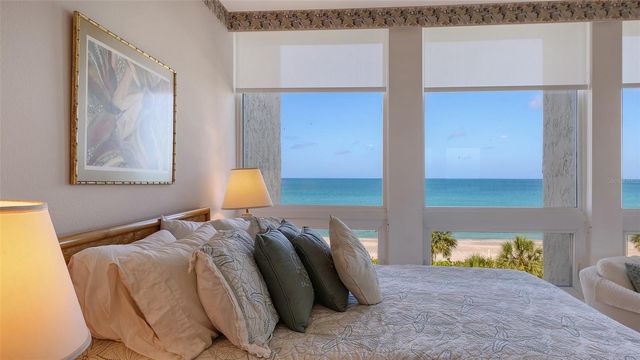 1045 GULF OF MEXICO DRIVE 301, Longboat Key, FL 34228