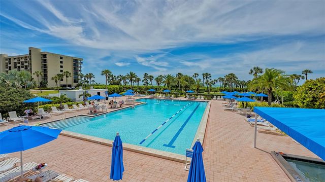 1045 GULF OF MEXICO DRIVE 301, Longboat Key, FL 34228