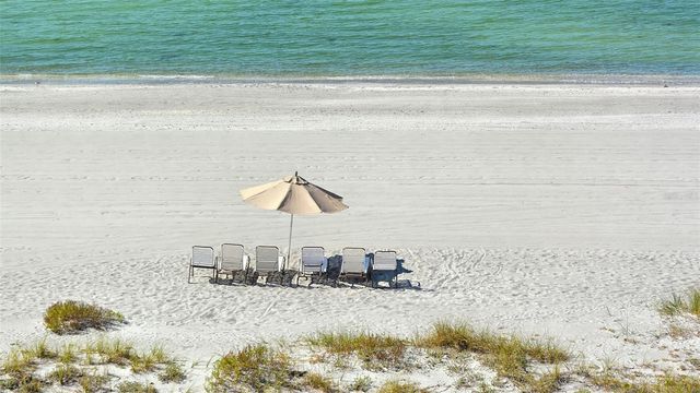 1045 GULF OF MEXICO DRIVE 301, Longboat Key, FL 34228