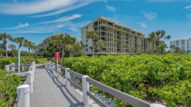 1045 GULF OF MEXICO DRIVE 301, Longboat Key, FL 34228