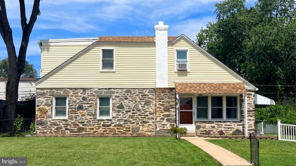 741 CRICKET LN, Aldan, PA 19018