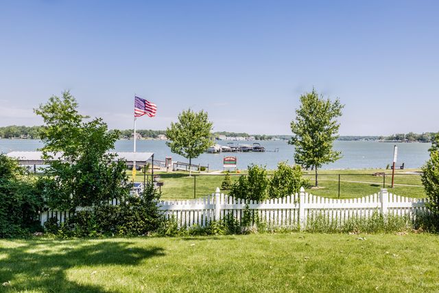 14513 Lake Shore Drive, Cedar Lake, IN 46303