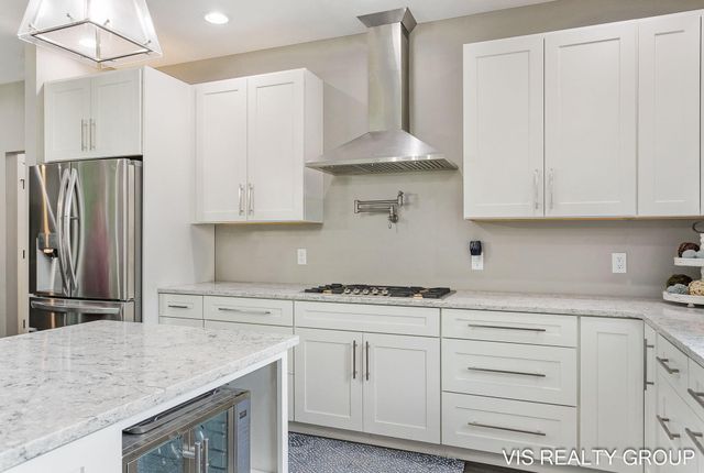 13407 152nd Avenue, Grand Haven, MI 49417