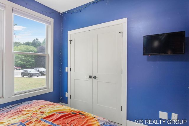 13407 152nd Avenue, Grand Haven, MI 49417