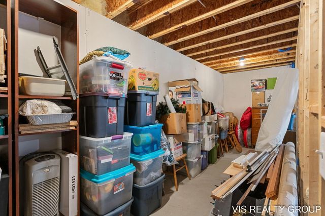 13407 152nd Avenue, Grand Haven, MI 49417