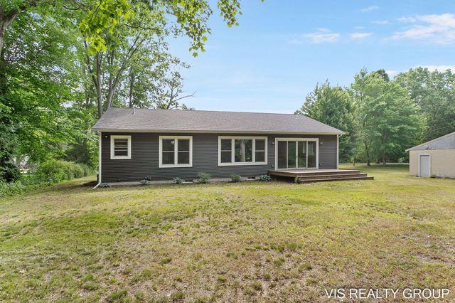 13407 152nd Avenue, Grand Haven, MI 49417
