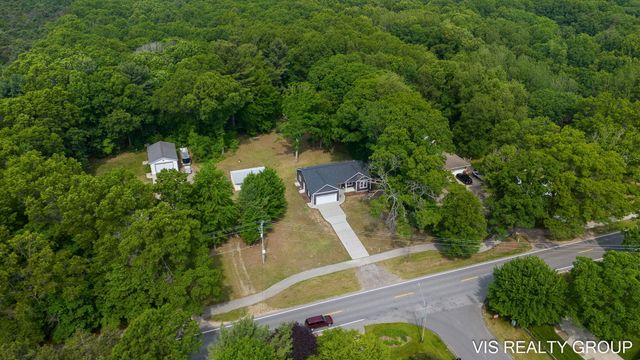 13407 152nd Avenue, Grand Haven, MI 49417