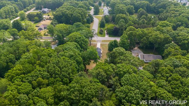 13407 152nd Avenue, Grand Haven, MI 49417