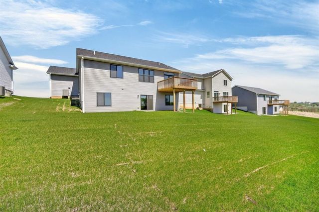 850 11th Street, Waukee, IA 50263