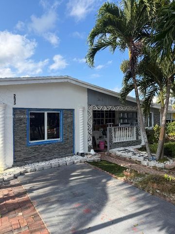 295 NW 122nd St, North Miami, FL 33168