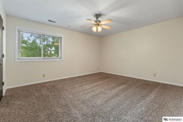 13403 S 28 Street, Bellevue, NE 68123