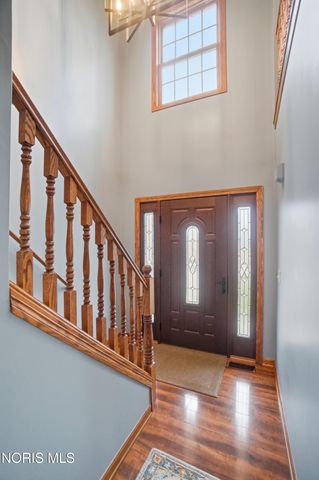 201 E Greenwood Drive, Haskins, OH 43525