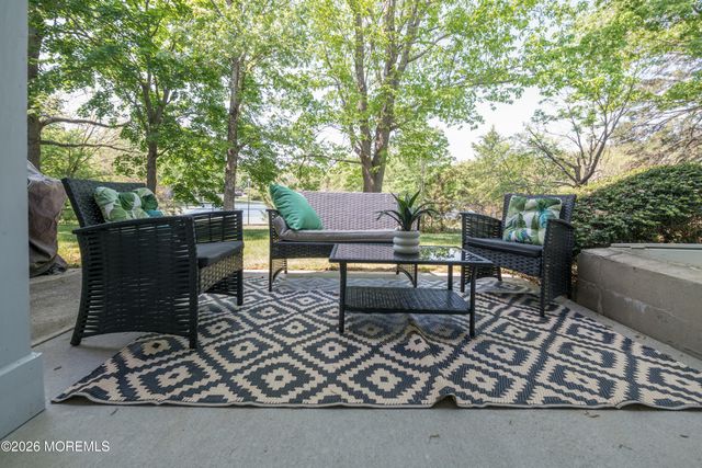 2303 Gulfstream Way, Toms River, NJ 08755