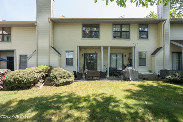 2303 Gulfstream Way, Toms River, NJ 08755