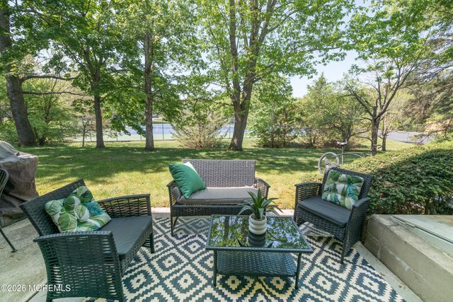2303 Gulfstream Way, Toms River, NJ 08755