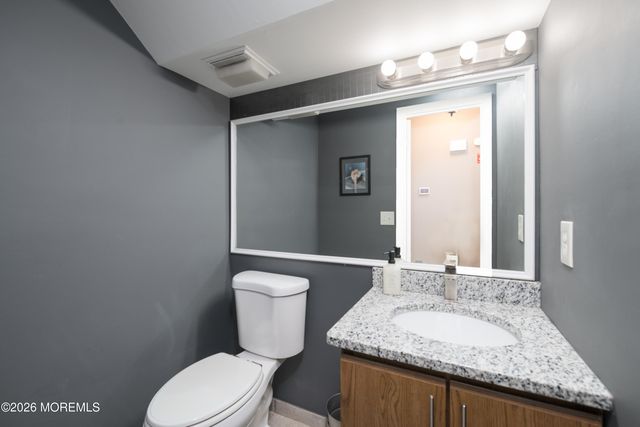 2303 Gulfstream Way, Toms River, NJ 08755
