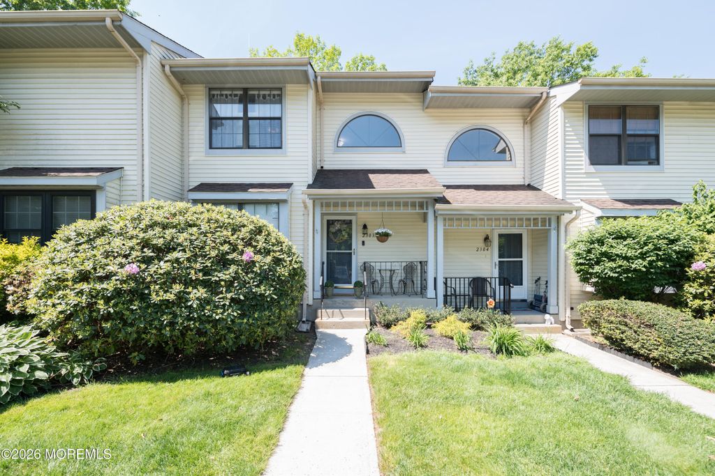 2303 Gulfstream Way, Toms River, NJ 08755