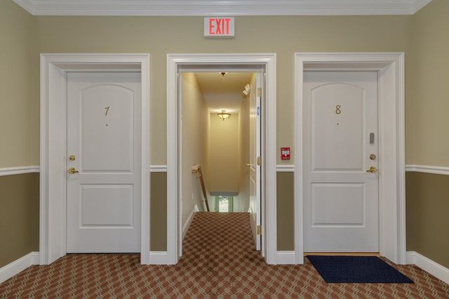 80-7 Carriage Way, Manchester, NH 03102