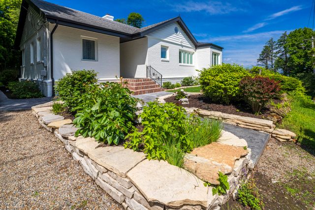 19300 Highland Drive, New Buffalo Twp, MI 49117