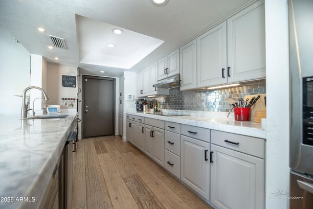 5314 N 24TH Place, Phoenix, AZ 85016