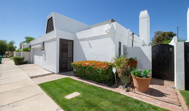 5314 N 24TH Place, Phoenix, AZ 85016