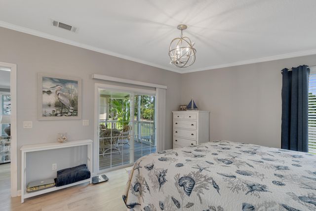 91 S Warner Drive, Jensen Beach, FL 34957