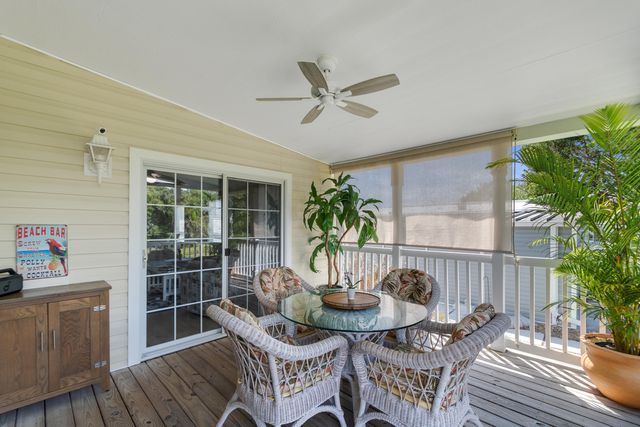 91 S Warner Drive, Jensen Beach, FL 34957