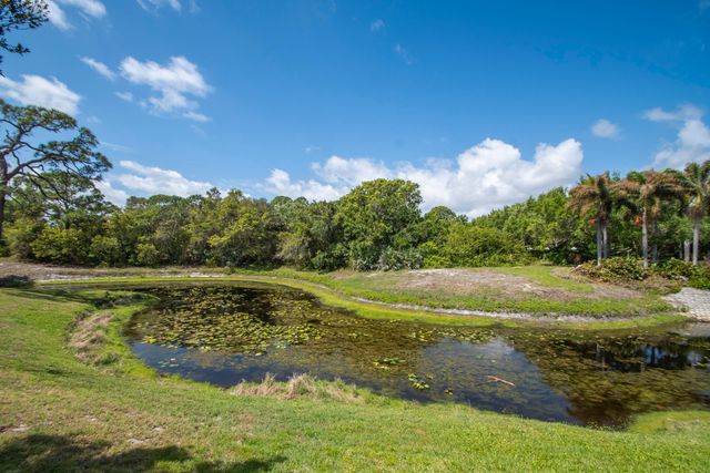 91 S Warner Drive, Jensen Beach, FL 34957