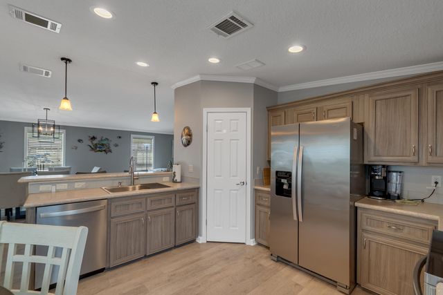 91 S Warner Drive, Jensen Beach, FL 34957