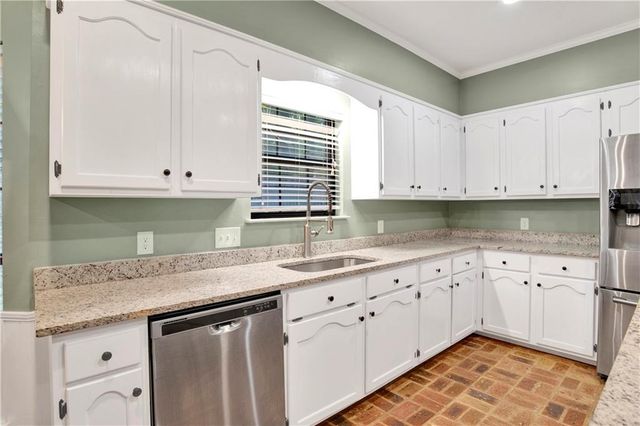 102 Piedmont Circle, Daphne, AL 36526