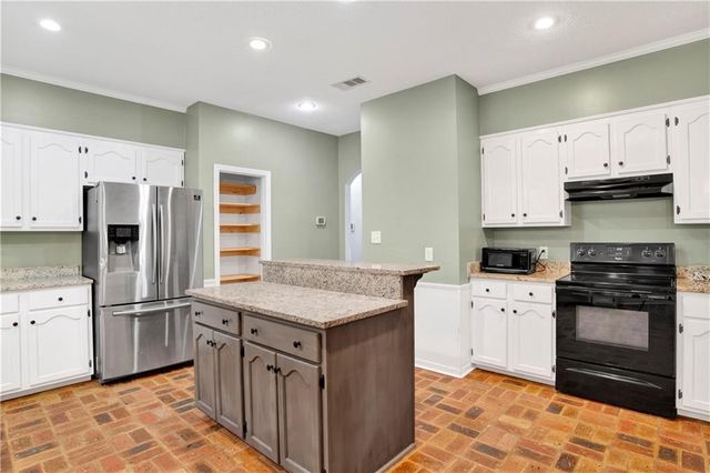 102 Piedmont Circle, Daphne, AL 36526