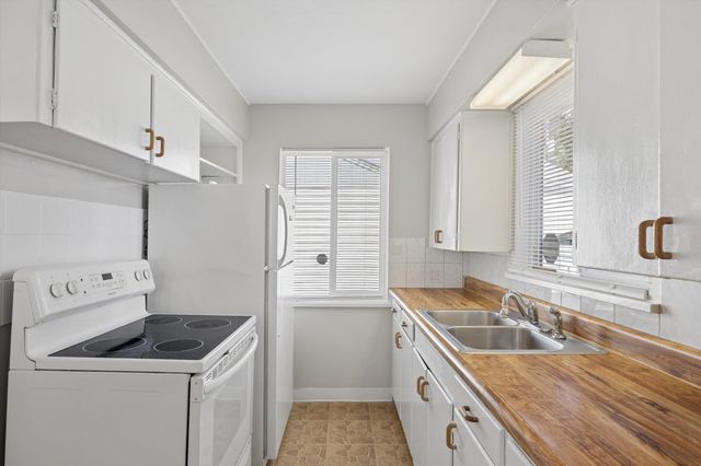 3125 W Rowan Ave, Spokane, WA 99208
