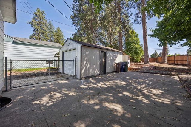 3125 W Rowan Ave, Spokane, WA 99208