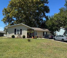 1503 Summit Ridge Road, Champaign, IL 61821