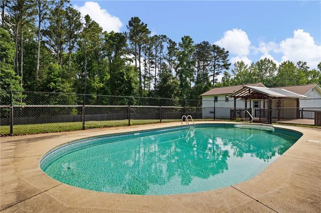 387 Pine Acres Drive, Canton, GA 30115