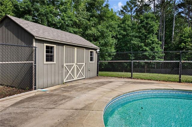 387 Pine Acres Drive, Canton, GA 30115