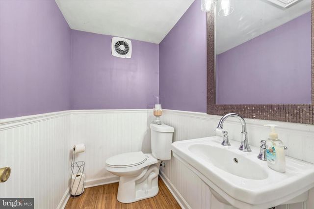 38 WAR TROPHY LN, Media, PA 19063