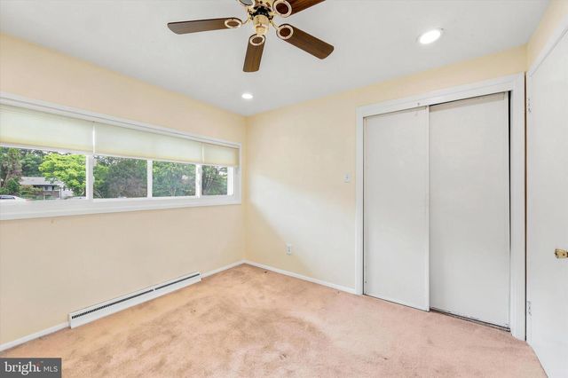 38 WAR TROPHY LN, Media, PA 19063
