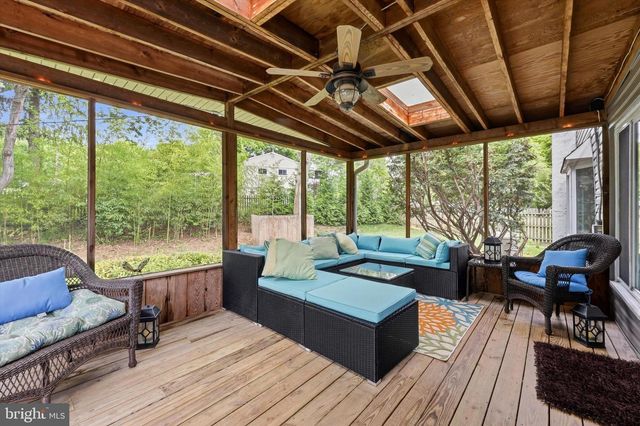 38 WAR TROPHY LN, Media, PA 19063